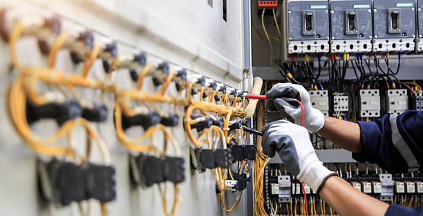 Professional Electrician technician working in Bryant, AR